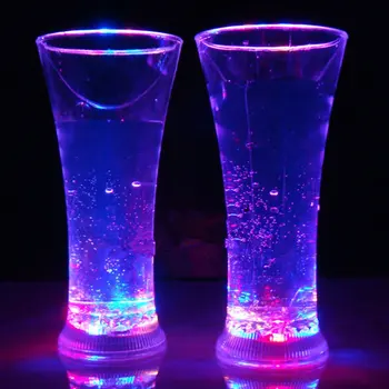 500ml Zářící LED Světlo Poháry, Pivo, Whisky Skleněné Pomalé Blikání Barva Měnící Pohár Světlo Skleněný Hrnek pro Svatební Party Dekorace