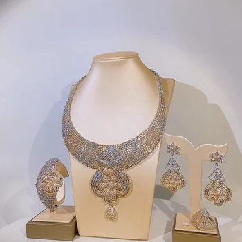 Yulaili Nové Luxusní Svatební Šperky Sady Módní Plné Kubické Zirkony Náhrdelník Náušnice Náramek Prsten Ženy Svatební Party Doplňky