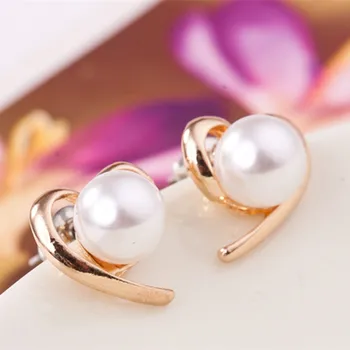 Velkoobchod korejský Módní Imitace Pearl Stud Srdce Náušnice pro Ženy Romantické Lásky Elegantní Party Svatební Šperky Brinco