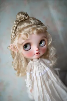 BJD panenka paruka se hodí blythe velikost Blondýna khaki retro cop kudrnaté vlasy imitace Mohérové vlasy panenky příslušenství